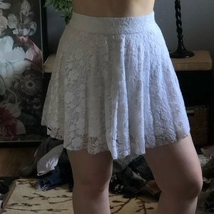 high waisted skirt <3
